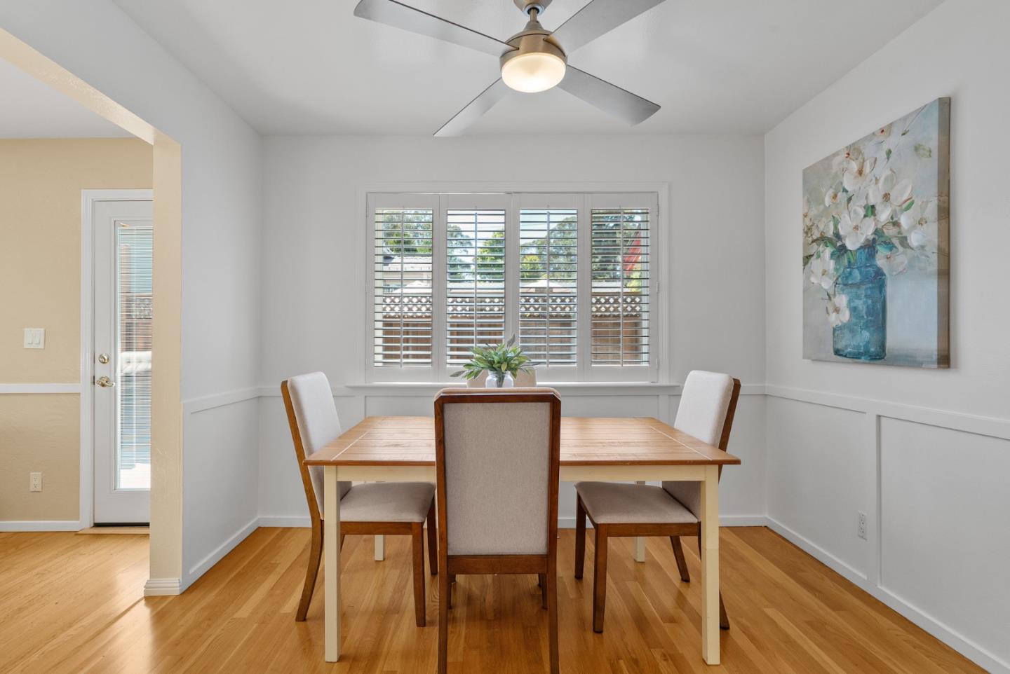 Detail Gallery Image 17 of 44 For 3370 Coffee Ln, Santa Cruz,  CA 95062 - 3 Beds | 2 Baths
