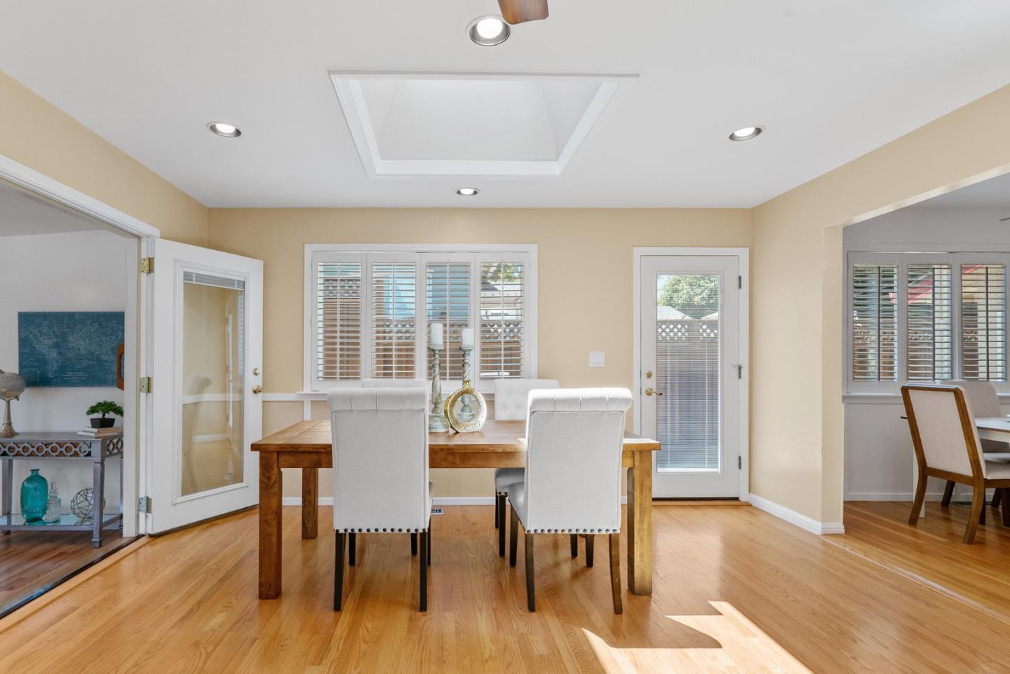 Detail Gallery Image 20 of 44 For 3370 Coffee Ln, Santa Cruz,  CA 95062 - 3 Beds | 2 Baths