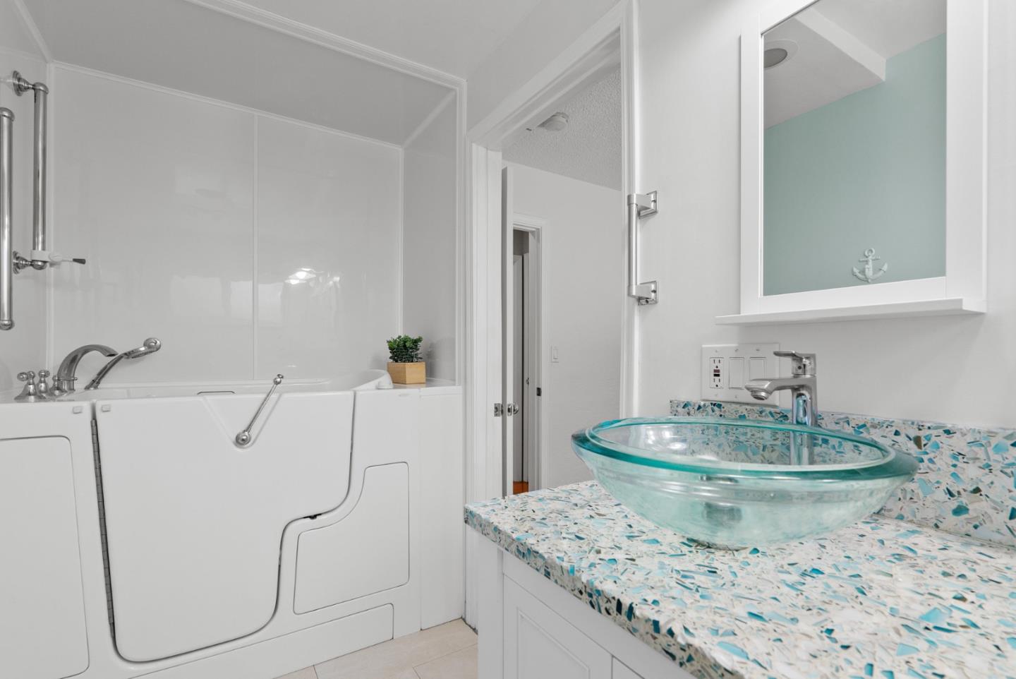Detail Gallery Image 30 of 44 For 3370 Coffee Ln, Santa Cruz,  CA 95062 - 3 Beds | 2 Baths