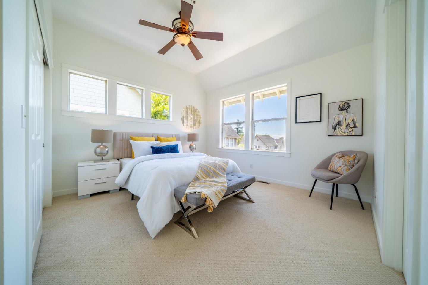 Detail Gallery Image 21 of 29 For 205 Roosevelt Ter, Santa Cruz,  CA 95060 - 2 Beds | 1/1 Baths