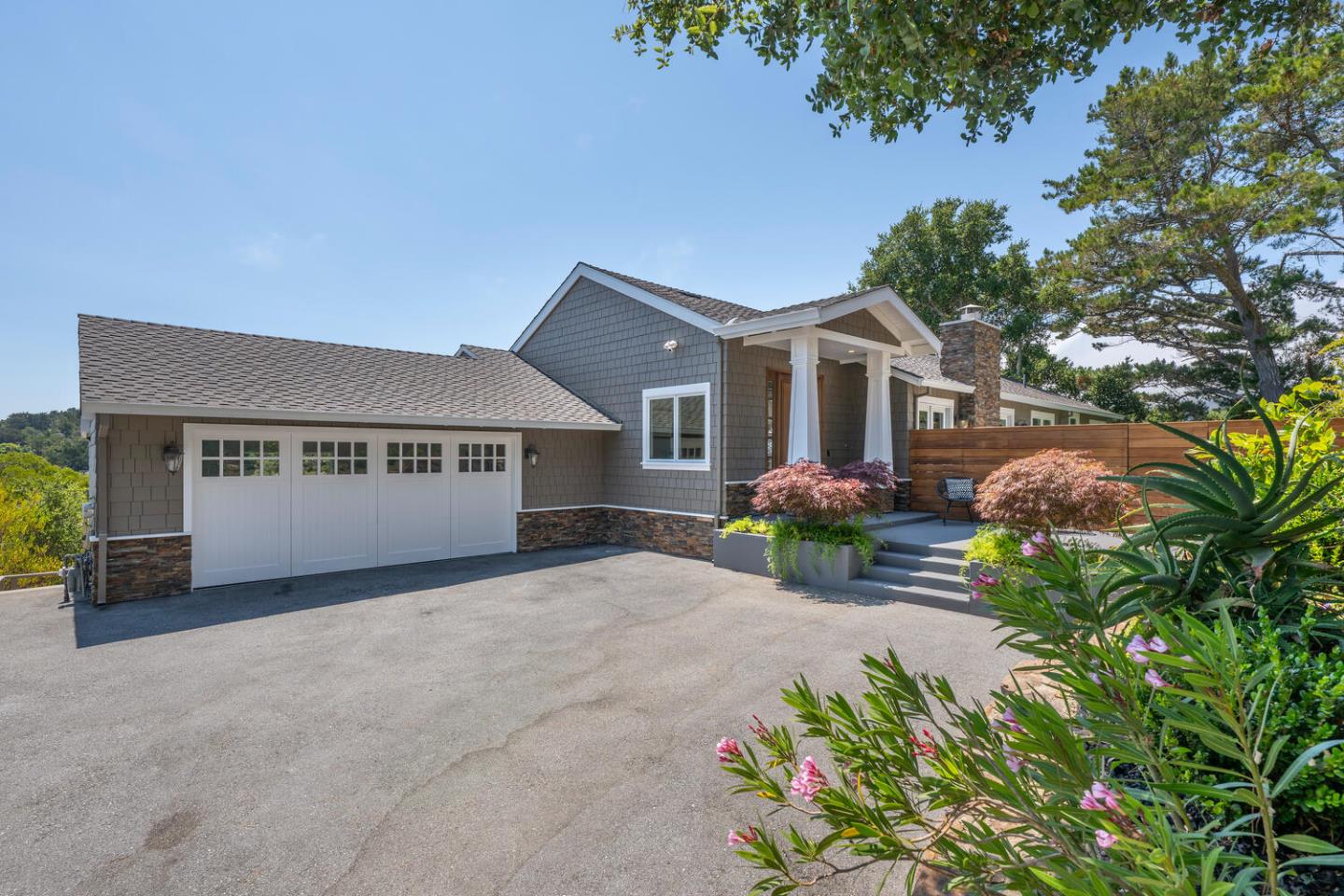 Detail Gallery Image 2 of 48 For 30 Calaveras Ct, Hillsborough,  CA 94010 - 4 Beds | 2/1 Baths