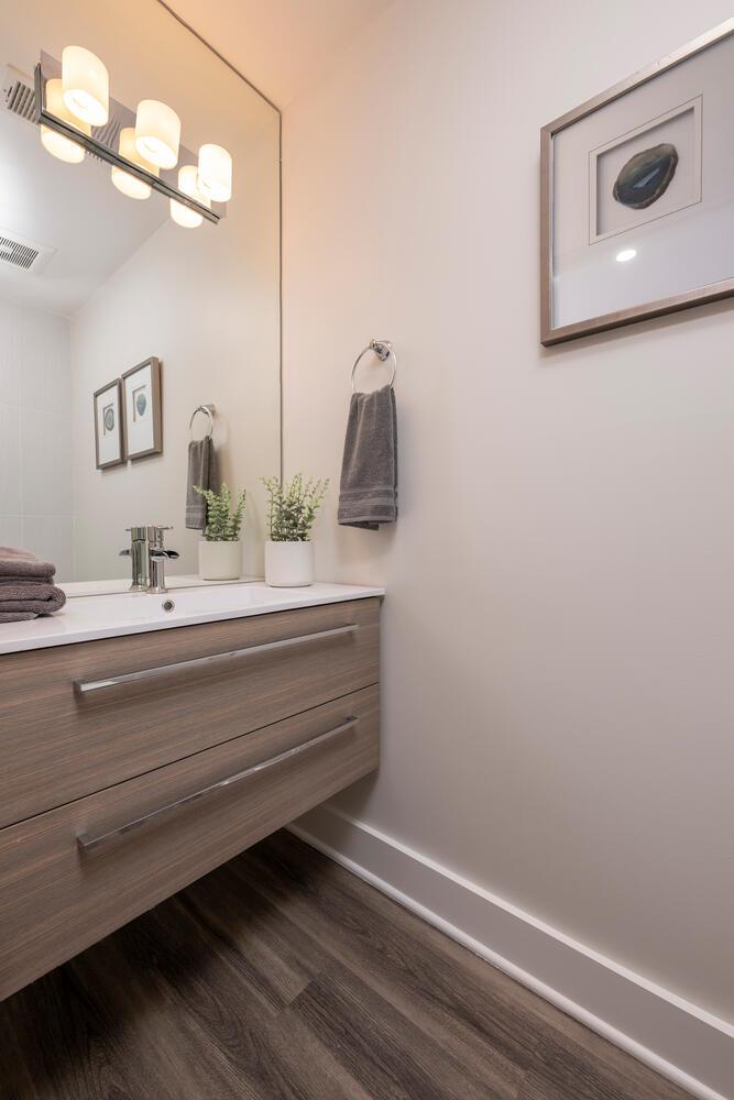 Detail Gallery Image 20 of 48 For 30 Calaveras Ct, Hillsborough,  CA 94010 - 4 Beds | 2/1 Baths