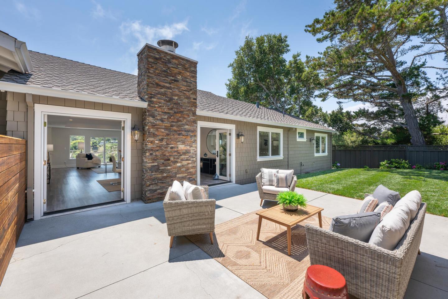 Detail Gallery Image 40 of 48 For 30 Calaveras Ct, Hillsborough,  CA 94010 - 4 Beds | 2/1 Baths