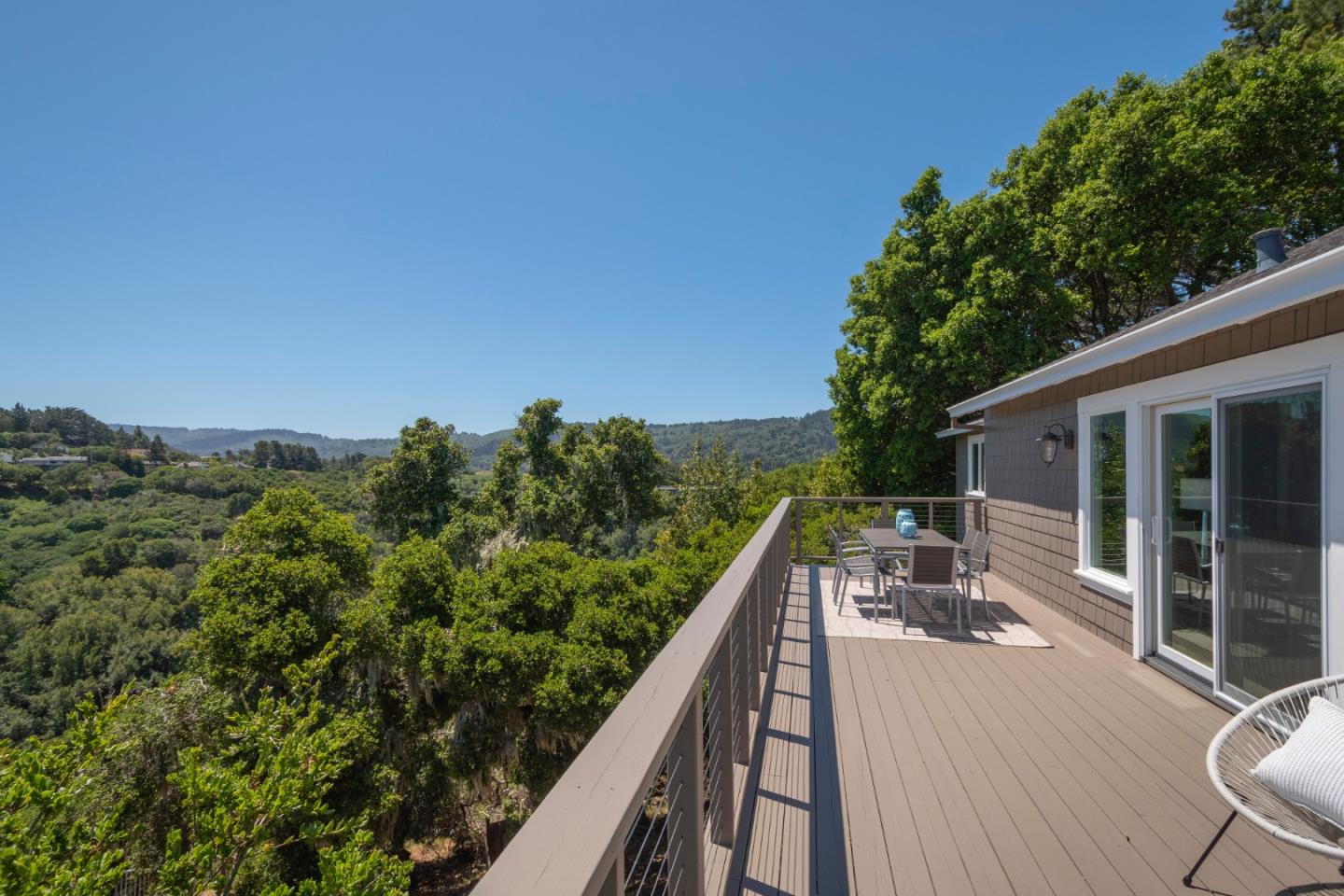 Detail Gallery Image 41 of 48 For 30 Calaveras Ct, Hillsborough,  CA 94010 - 4 Beds | 2/1 Baths