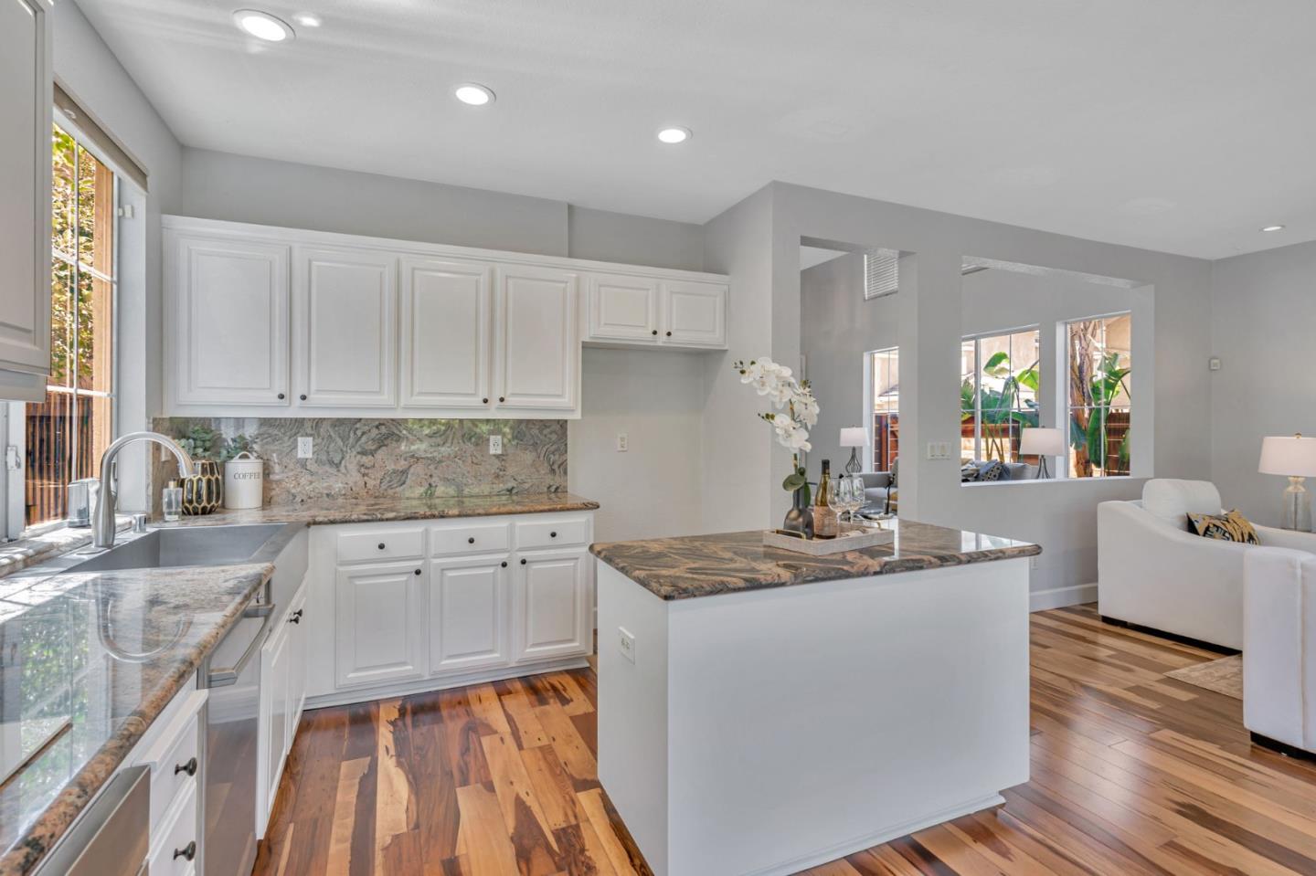 Detail Gallery Image 16 of 63 For 2220 Pettigrew Dr, San Jose,  CA 95148 - 4 Beds | 2/1 Baths