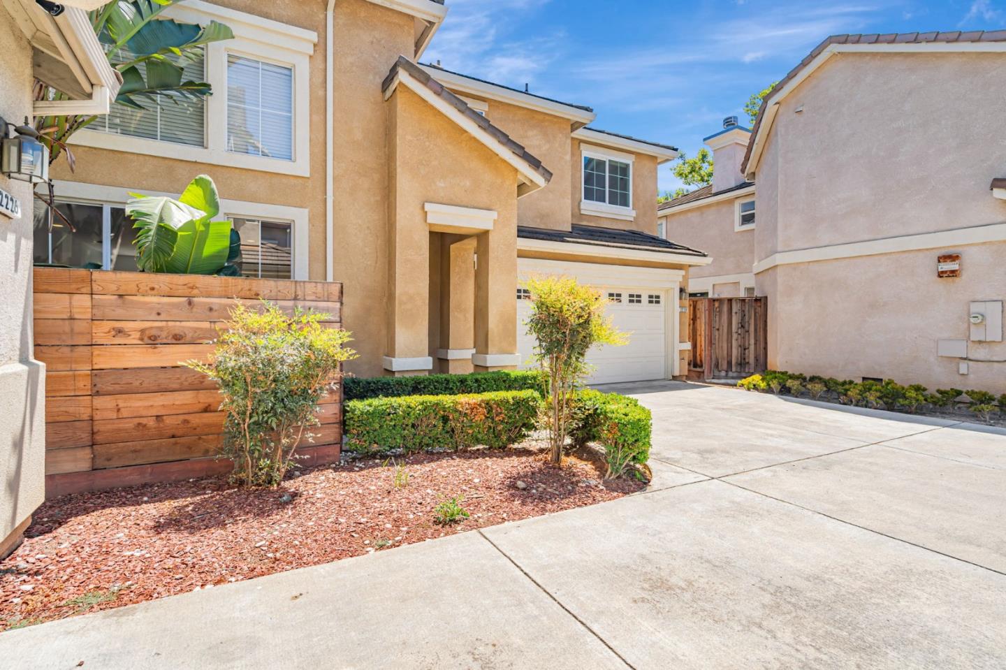 Detail Gallery Image 3 of 63 For 2220 Pettigrew Dr, San Jose,  CA 95148 - 4 Beds | 2/1 Baths