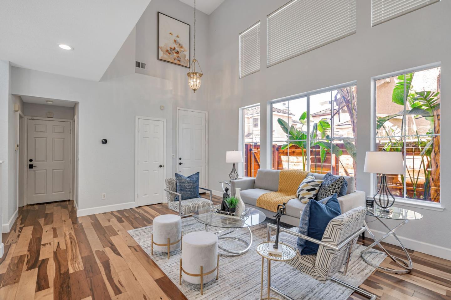 Detail Gallery Image 6 of 63 For 2220 Pettigrew Dr, San Jose,  CA 95148 - 4 Beds | 2/1 Baths