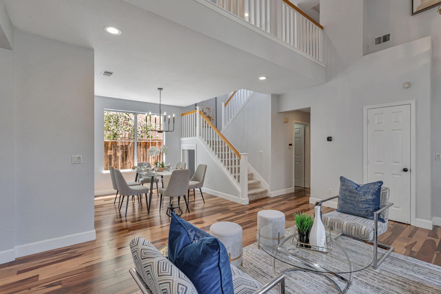Detail Gallery Image 7 of 63 For 2220 Pettigrew Dr, San Jose,  CA 95148 - 4 Beds | 2/1 Baths