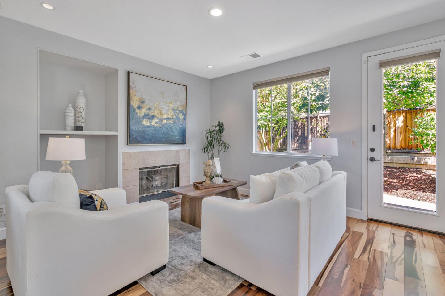 Detail Gallery Image 9 of 63 For 2220 Pettigrew Dr, San Jose,  CA 95148 - 4 Beds | 2/1 Baths