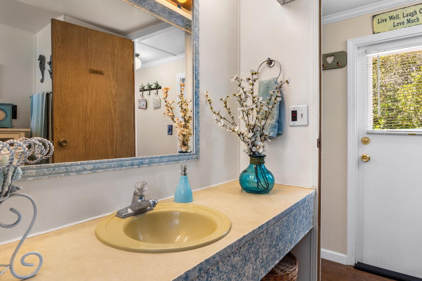 Detail Gallery Image 19 of 32 For 100 Rodeo Gulch Rd #142,  Soquel,  CA 95073 - 1 Beds | 1 Baths