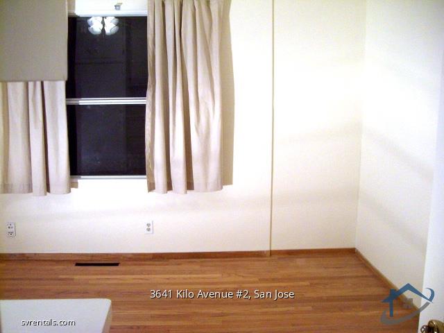 Detail Gallery Image 10 of 16 For 3641 Kilo Ave #2,  San Jose,  CA 95124 - 6 Beds | 3 Baths
