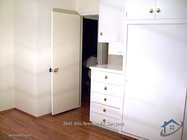 Detail Gallery Image 11 of 16 For 3641 Kilo Ave #2,  San Jose,  CA 95124 - 6 Beds | 3 Baths