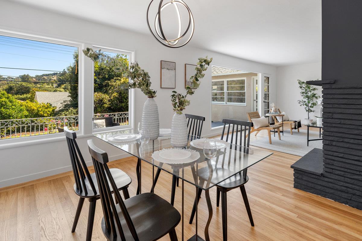 Detail Gallery Image 10 of 34 For 1202 Woodland Dr, San Mateo,  CA 94402 - 3 Beds | 2 Baths