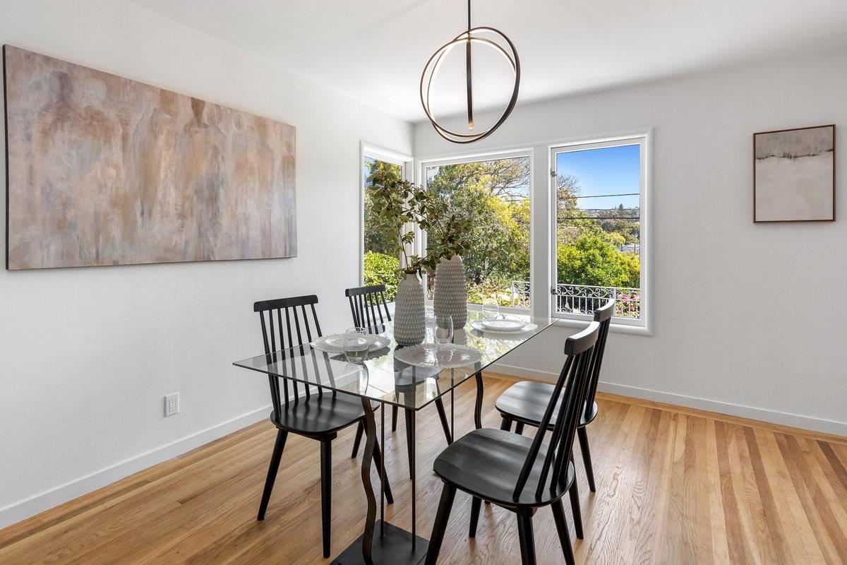 Detail Gallery Image 11 of 34 For 1202 Woodland Dr, San Mateo,  CA 94402 - 3 Beds | 2 Baths