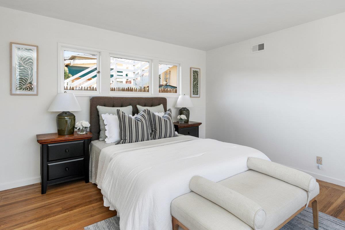 Detail Gallery Image 20 of 34 For 1202 Woodland Dr, San Mateo,  CA 94402 - 3 Beds | 2 Baths