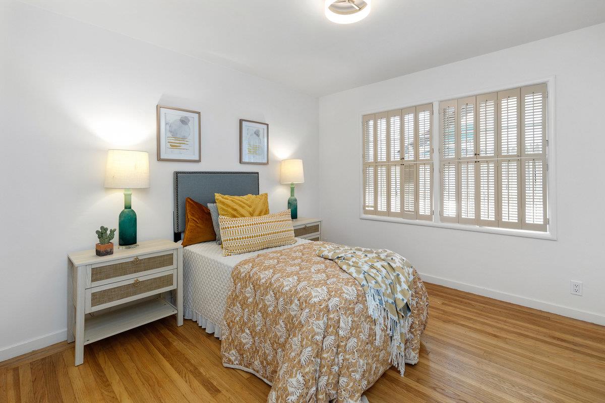 Detail Gallery Image 22 of 34 For 1202 Woodland Dr, San Mateo,  CA 94402 - 3 Beds | 2 Baths