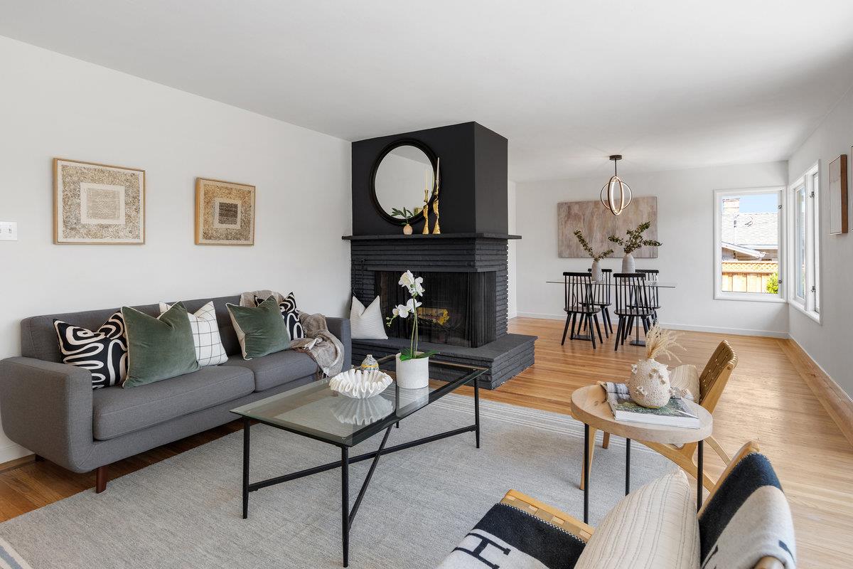Detail Gallery Image 7 of 34 For 1202 Woodland Dr, San Mateo,  CA 94402 - 3 Beds | 2 Baths