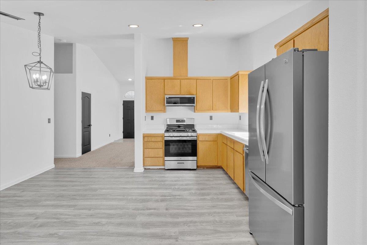 Detail Gallery Image 11 of 30 For 1250 Greenleaf Loop, Greenfield,  CA 93927 - 3 Beds | 2 Baths