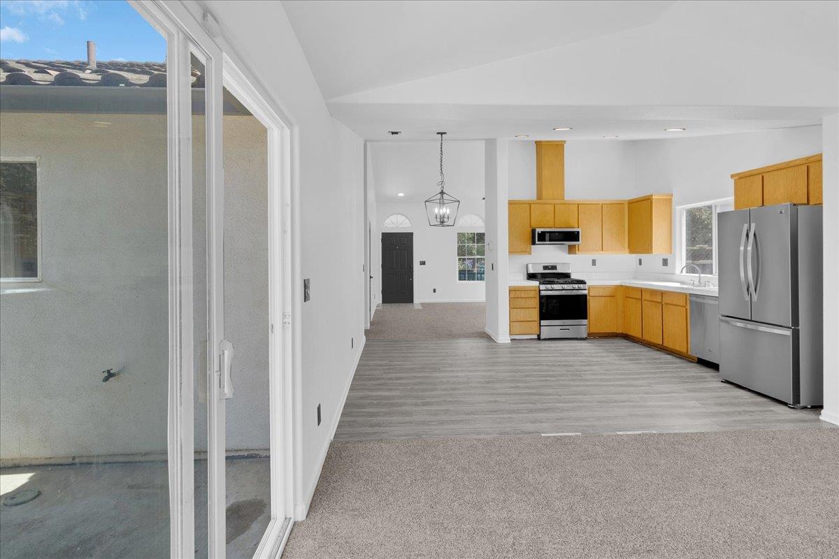 Detail Gallery Image 12 of 30 For 1250 Greenleaf Loop, Greenfield,  CA 93927 - 3 Beds | 2 Baths