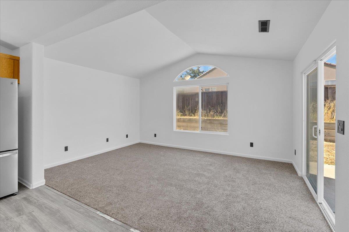 Detail Gallery Image 13 of 30 For 1250 Greenleaf Loop, Greenfield,  CA 93927 - 3 Beds | 2 Baths