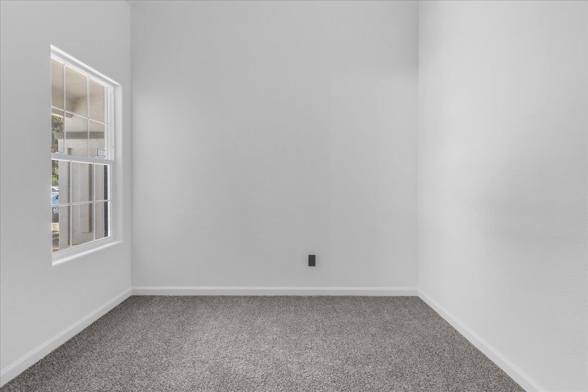 Detail Gallery Image 24 of 30 For 1250 Greenleaf Loop, Greenfield,  CA 93927 - 3 Beds | 2 Baths