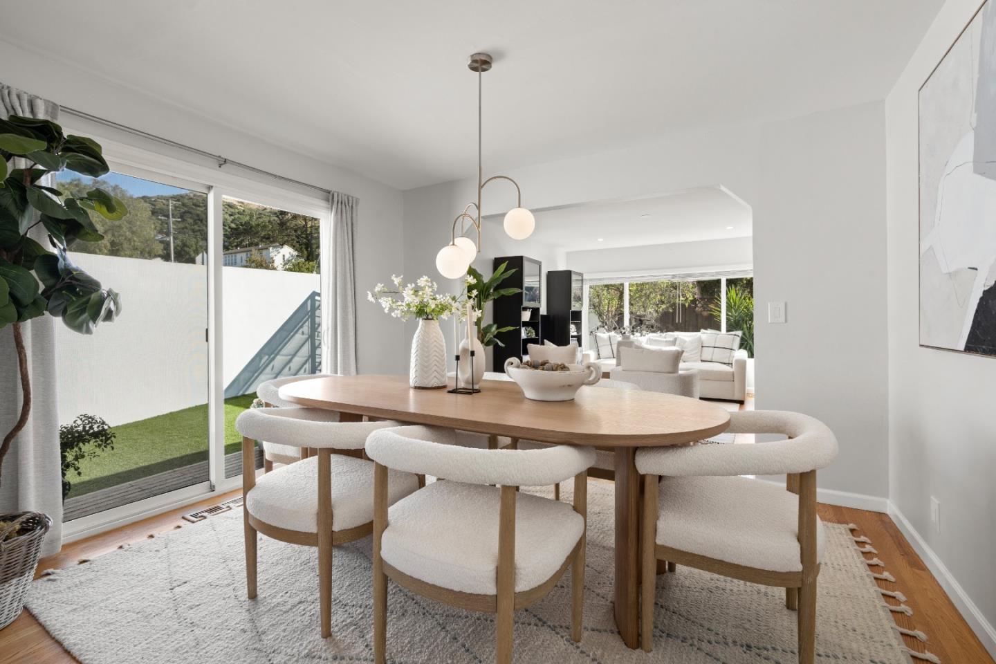 Detail Gallery Image 11 of 43 For 485 San Bruno Ave, Brisbane,  CA 94005 - 2 Beds | 1 Baths