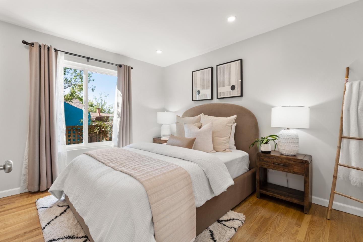 Detail Gallery Image 16 of 43 For 485 San Bruno Ave, Brisbane,  CA 94005 - 2 Beds | 1 Baths