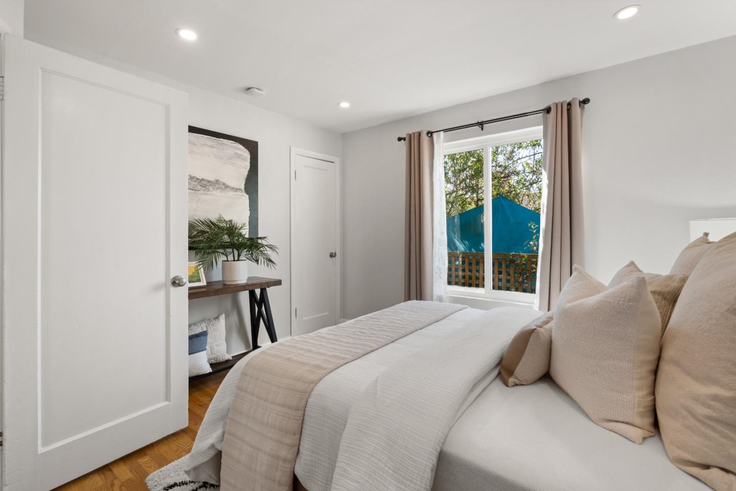 Detail Gallery Image 18 of 43 For 485 San Bruno Ave, Brisbane,  CA 94005 - 2 Beds | 1 Baths