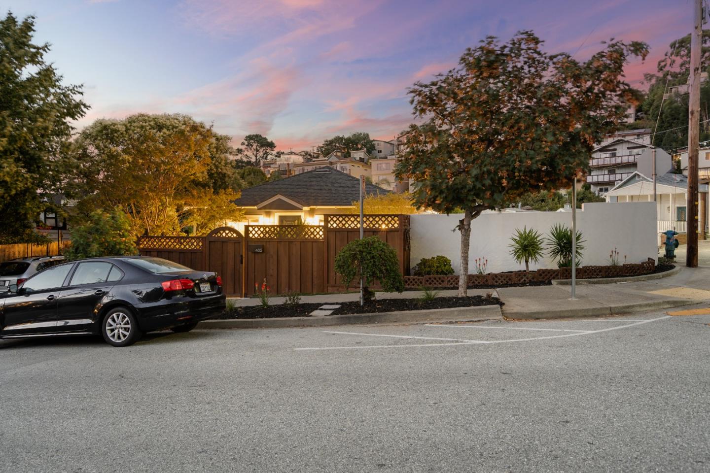 Detail Gallery Image 38 of 43 For 485 San Bruno Ave, Brisbane,  CA 94005 - 2 Beds | 1 Baths