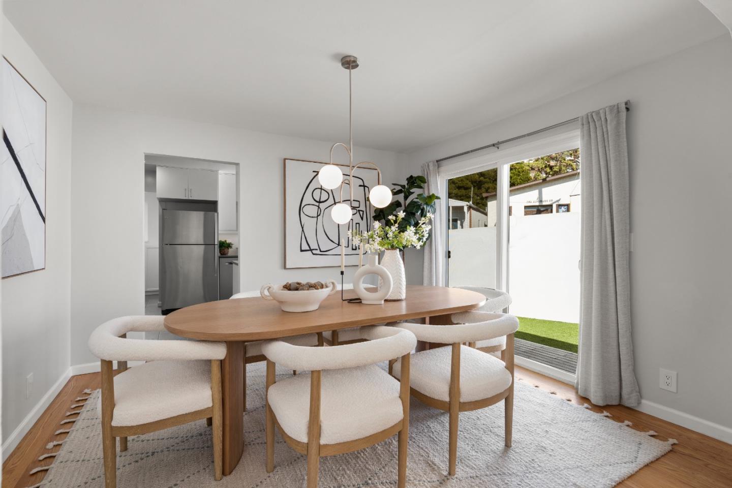 Detail Gallery Image 8 of 43 For 485 San Bruno Ave, Brisbane,  CA 94005 - 2 Beds | 1 Baths