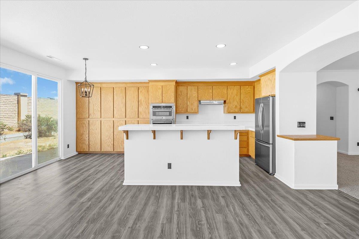 Detail Gallery Image 15 of 37 For 1233 Greenleaf Loop, Greenfield,  CA 93927 - 4 Beds | 3 Baths