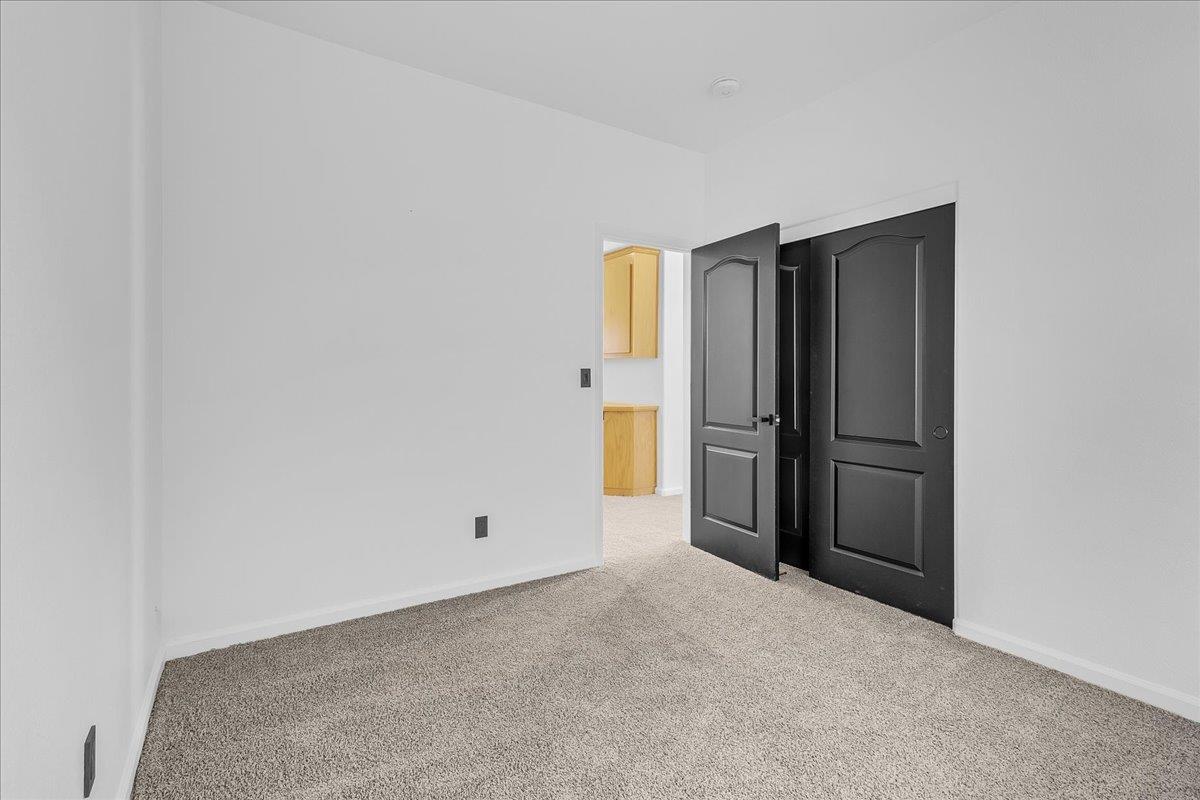 Detail Gallery Image 28 of 37 For 1233 Greenleaf Loop, Greenfield,  CA 93927 - 4 Beds | 3 Baths