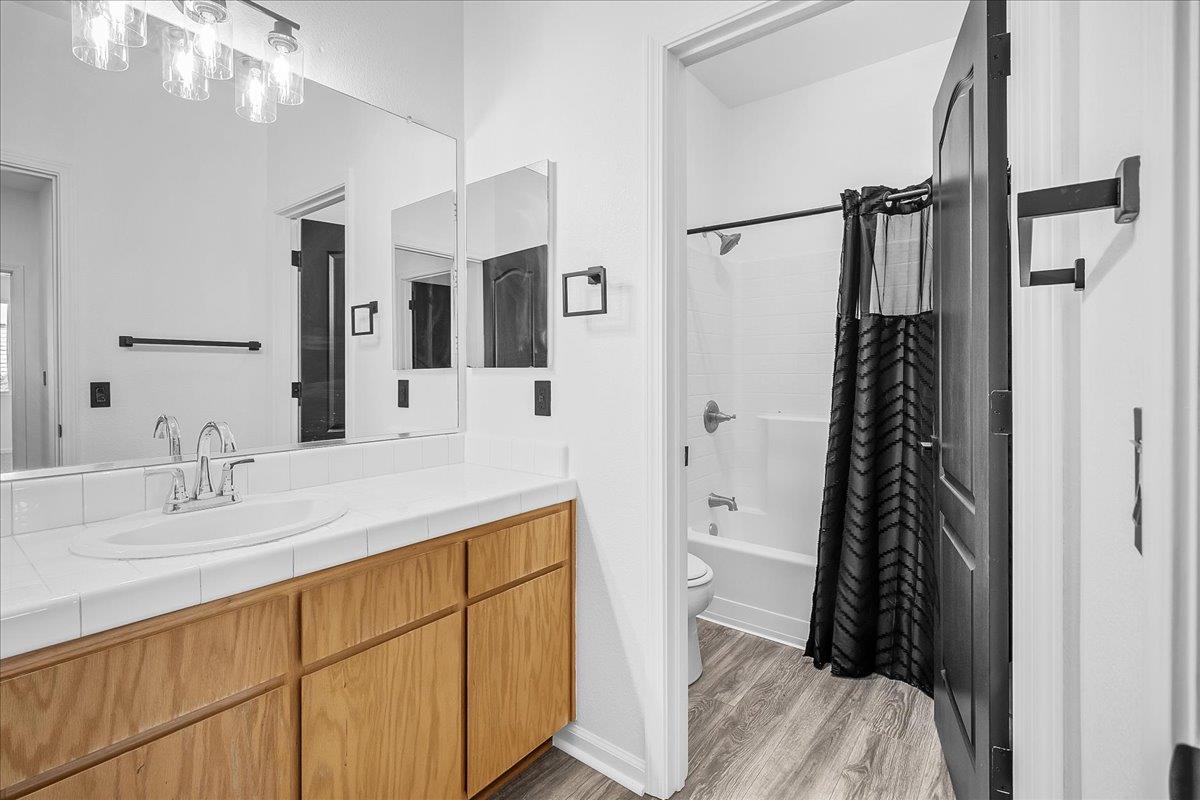 Detail Gallery Image 30 of 37 For 1233 Greenleaf Loop, Greenfield,  CA 93927 - 4 Beds | 3 Baths
