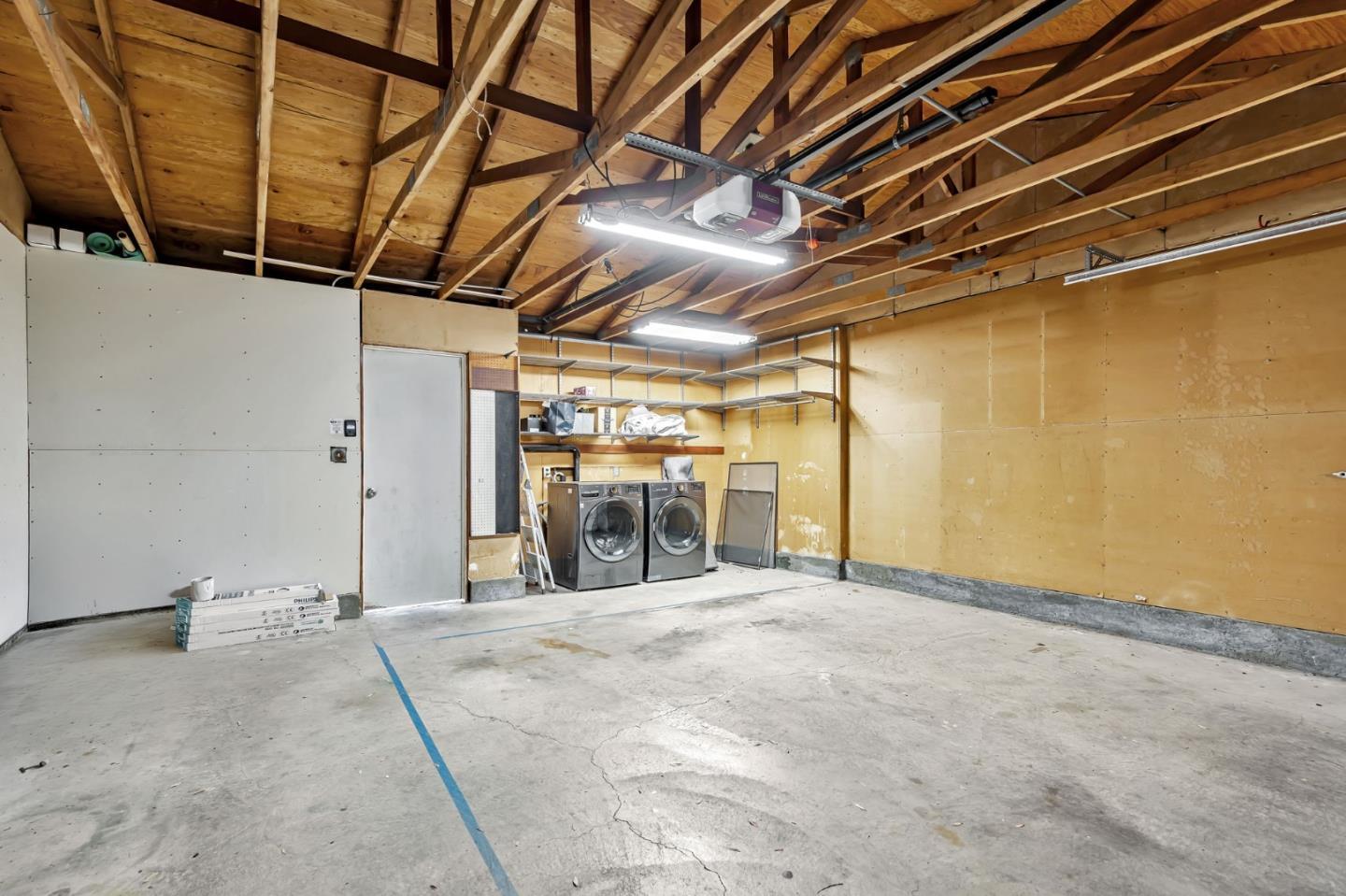 Detail Gallery Image 28 of 31 For 843 Juno Ln, Foster City,  CA 94404 - 2 Beds | 1/1 Baths