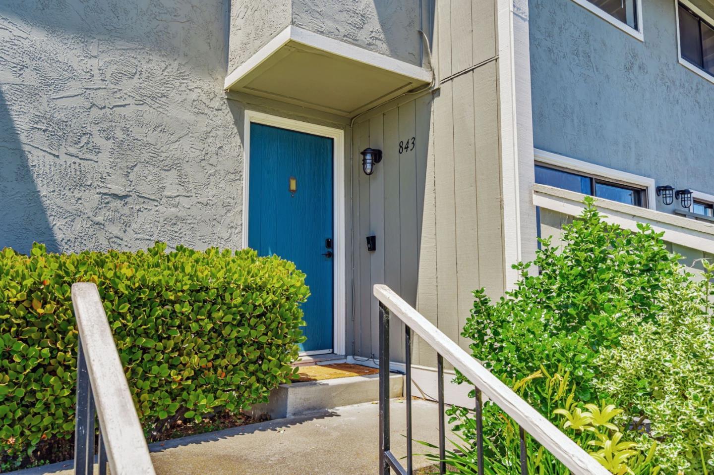Detail Gallery Image 6 of 31 For 843 Juno Ln, Foster City,  CA 94404 - 2 Beds | 1/1 Baths