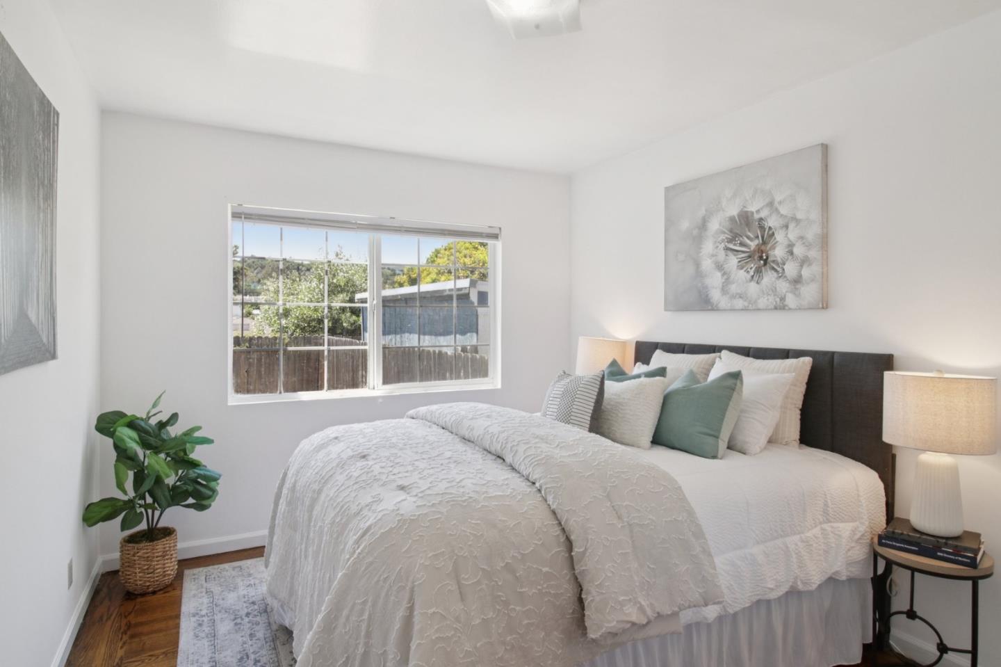 Detail Gallery Image 19 of 26 For 409 Chestnut Ave, San Bruno,  CA 94066 - 2 Beds | 1 Baths