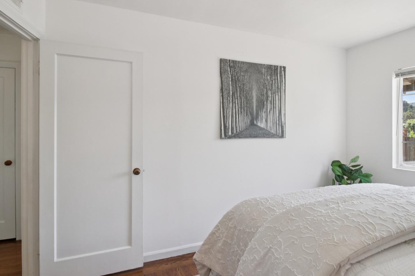 Detail Gallery Image 20 of 26 For 409 Chestnut Ave, San Bruno,  CA 94066 - 2 Beds | 1 Baths