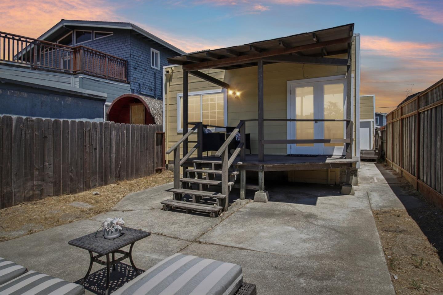 Detail Gallery Image 25 of 26 For 409 Chestnut Ave, San Bruno,  CA 94066 - 2 Beds | 1 Baths