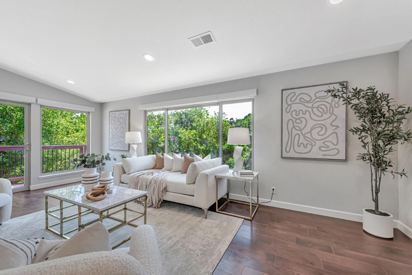 Detail Gallery Image 2 of 56 For 21298 Maria Ln, Saratoga,  CA 95070 - 4 Beds | 3 Baths