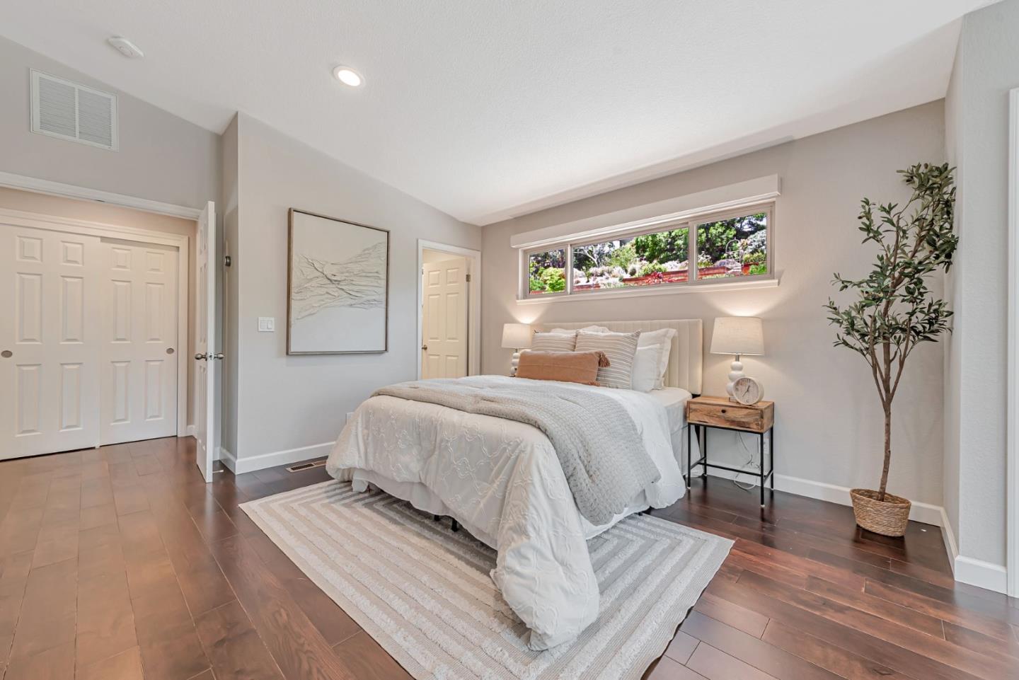 Detail Gallery Image 24 of 56 For 21298 Maria Ln, Saratoga,  CA 95070 - 4 Beds | 3 Baths