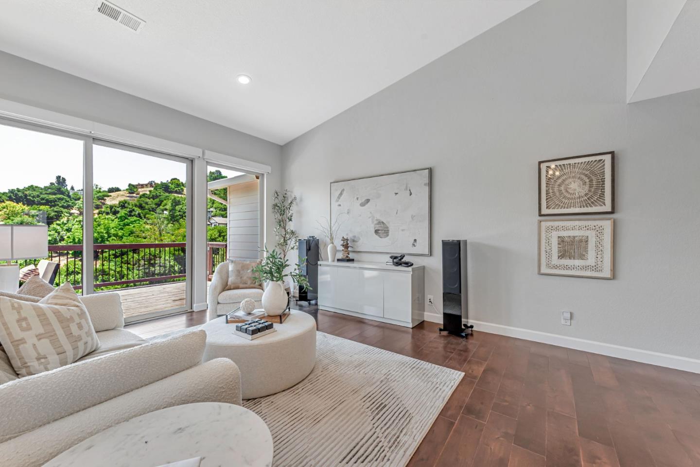 Detail Gallery Image 4 of 56 For 21298 Maria Ln, Saratoga,  CA 95070 - 4 Beds | 3 Baths