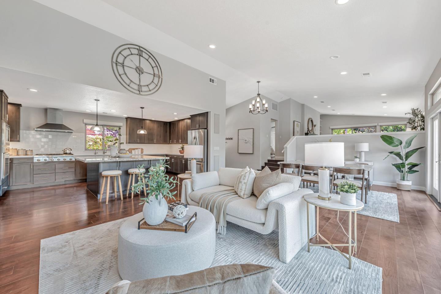 Detail Gallery Image 6 of 56 For 21298 Maria Ln, Saratoga,  CA 95070 - 4 Beds | 3 Baths