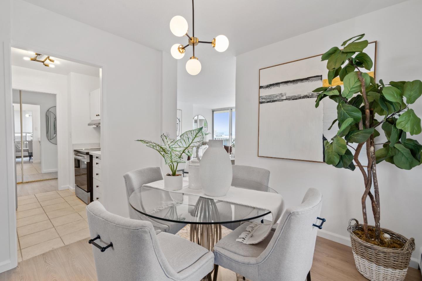 Detail Gallery Image 23 of 82 For 300 Davey Glen Rd #3928,  Belmont,  CA 94002 - 1 Beds | 1 Baths