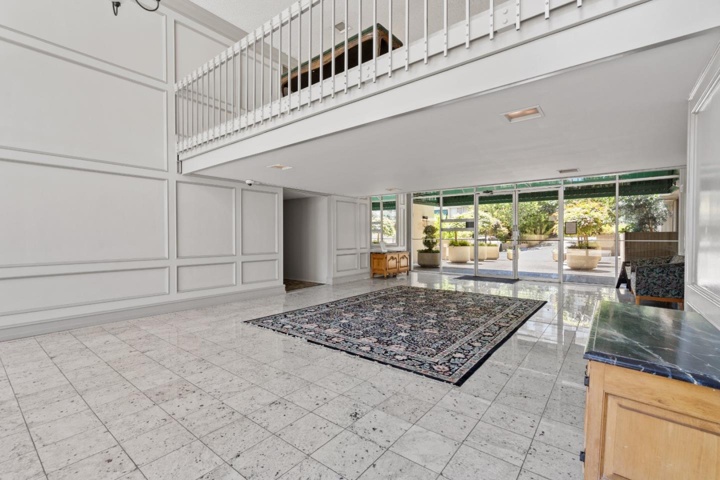 Detail Gallery Image 5 of 82 For 300 Davey Glen Rd #3928,  Belmont,  CA 94002 - 1 Beds | 1 Baths