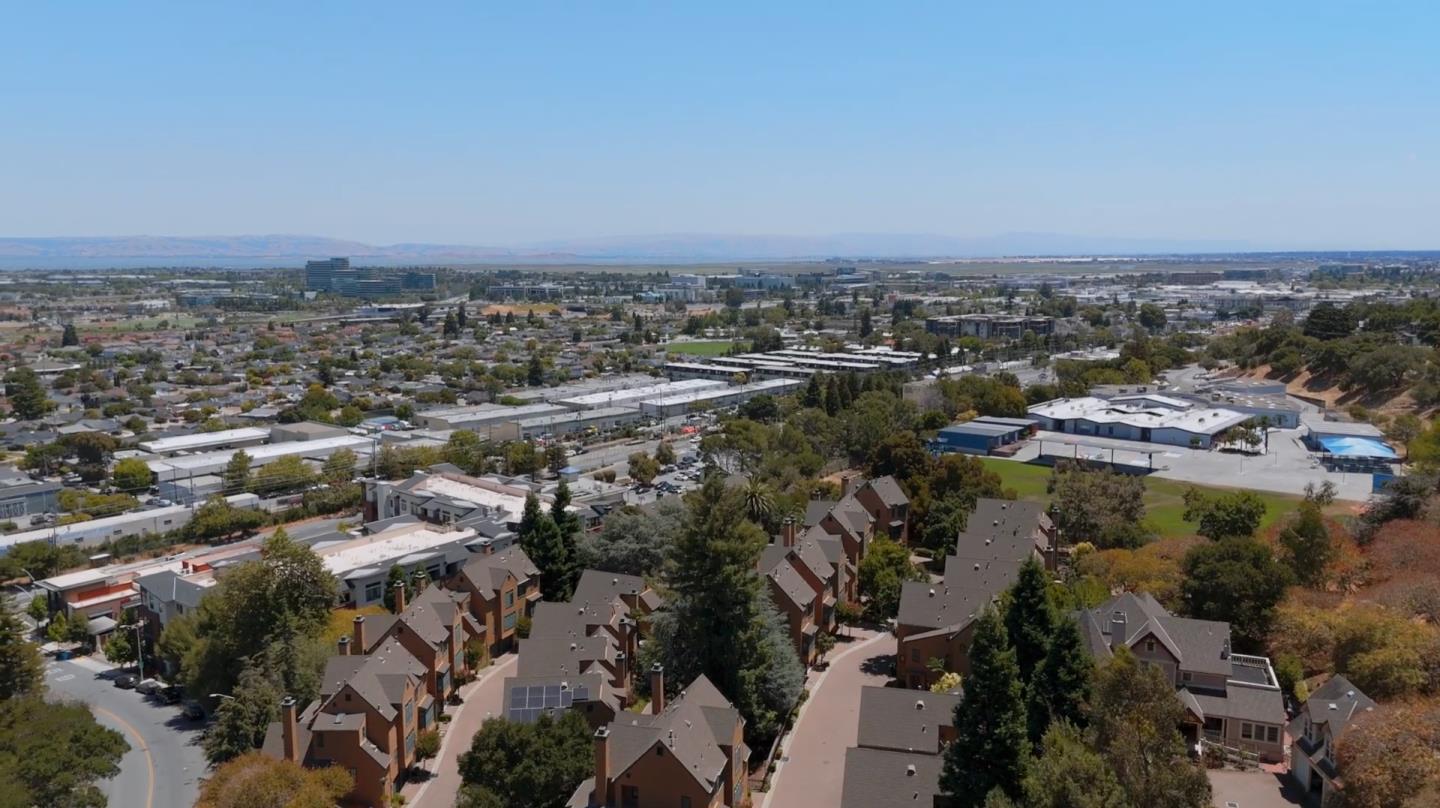 Detail Gallery Image 69 of 82 For 300 Davey Glen Rd #3928,  Belmont,  CA 94002 - 1 Beds | 1 Baths