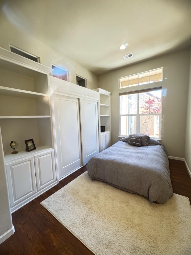 Detail Gallery Image 18 of 44 For 820 via Vaquero Norte, San Juan Bautista,  CA 95045 - 4 Beds | 3 Baths