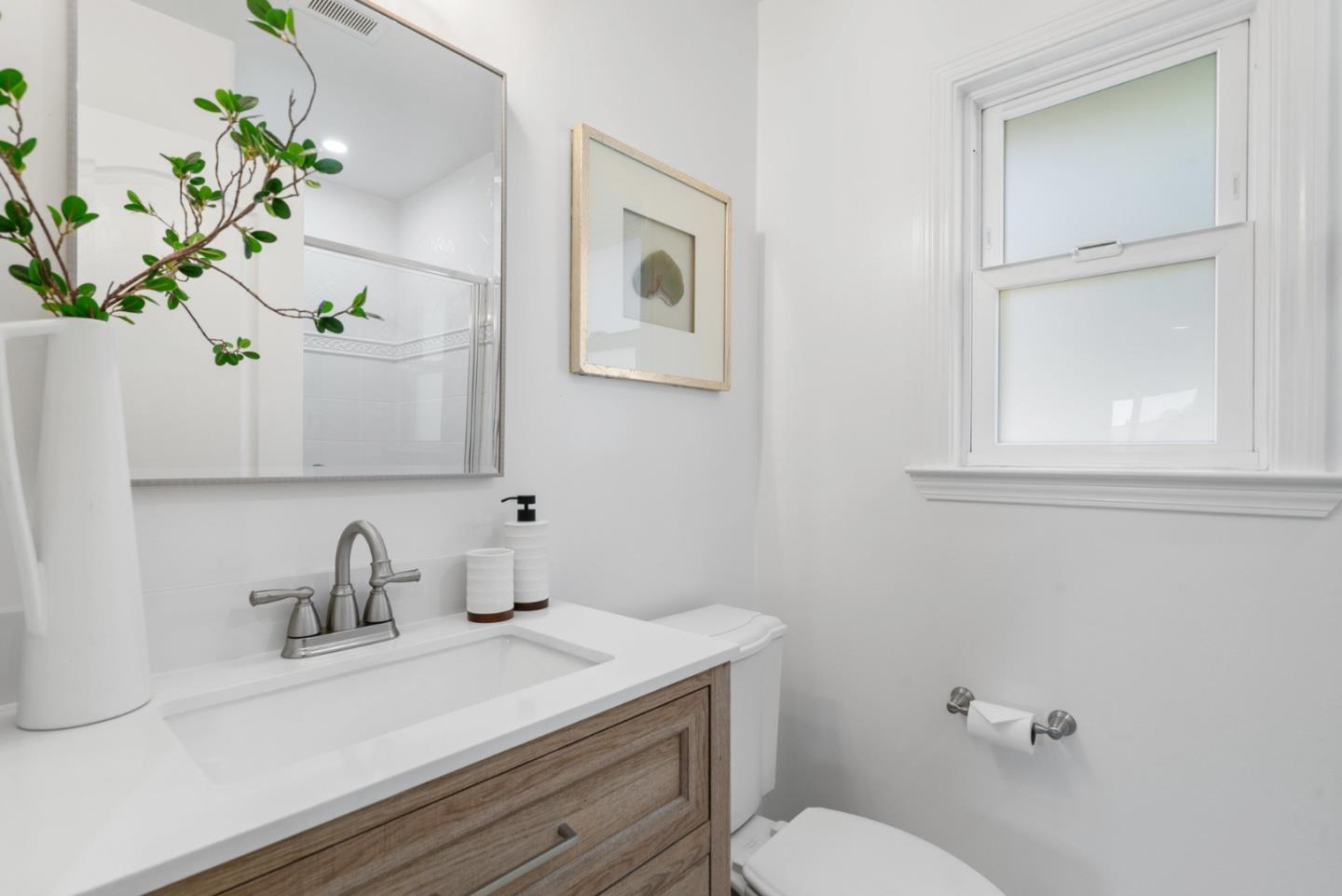 Detail Gallery Image 23 of 38 For 776 Pineview Dr, San Jose,  CA 95117 - 3 Beds | 2 Baths