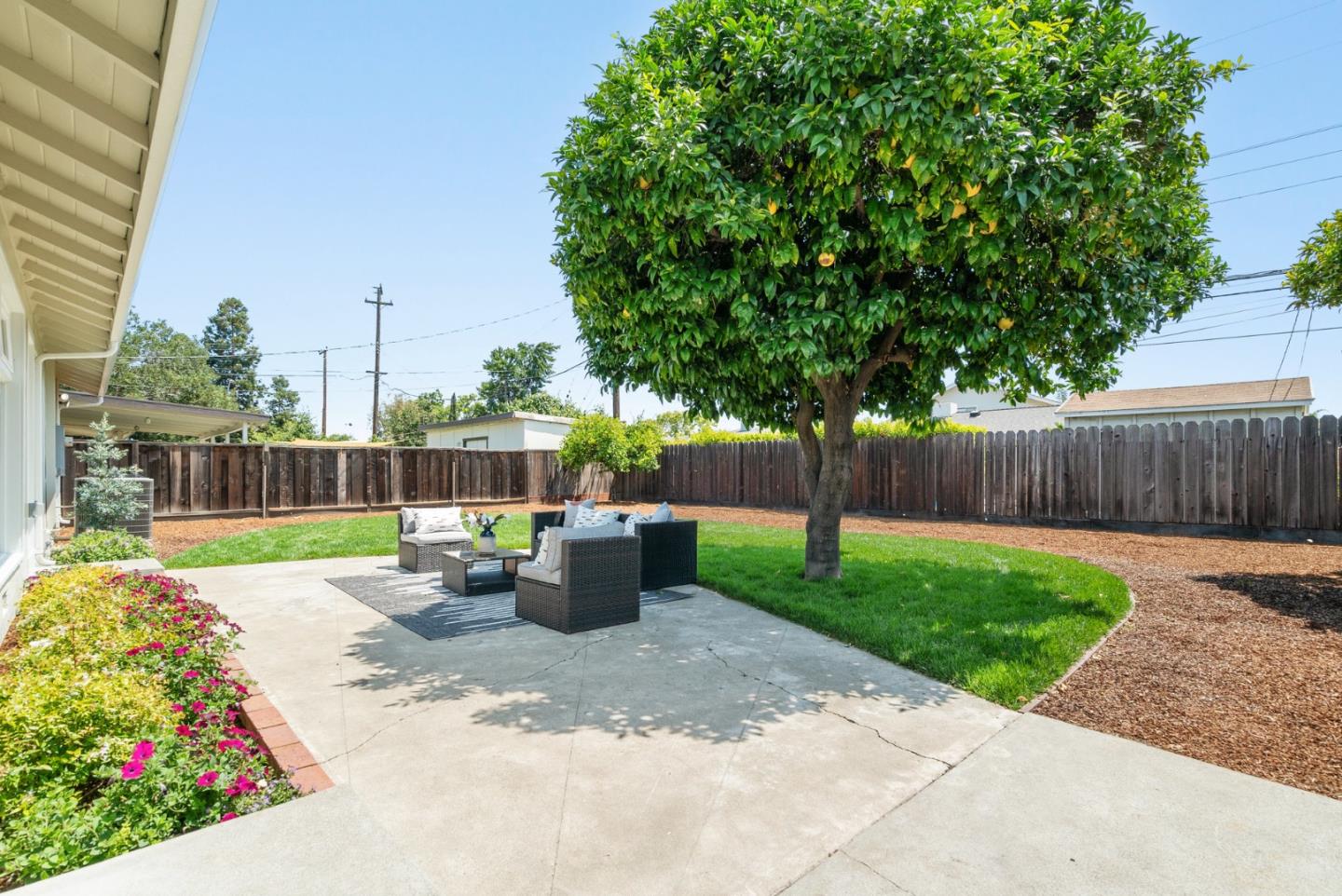 Detail Gallery Image 29 of 38 For 776 Pineview Dr, San Jose,  CA 95117 - 3 Beds | 2 Baths