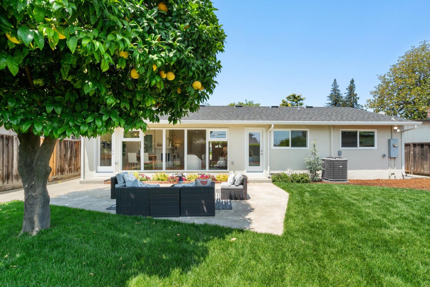 Detail Gallery Image 36 of 38 For 776 Pineview Dr, San Jose,  CA 95117 - 3 Beds | 2 Baths