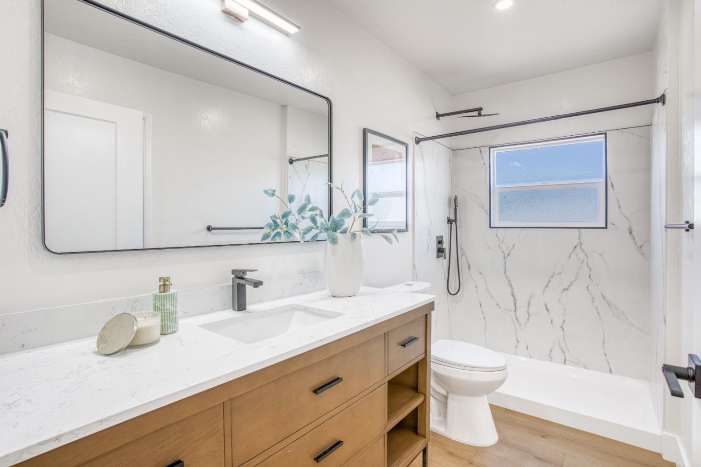 Detail Gallery Image 13 of 30 For 1546 Whitton Ave, San Jose,  CA 95116 - 3 Beds | 2 Baths